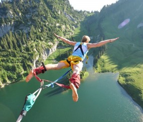 开云APP-帕尔默爆发，沙特提前终结悬念，法国足球的黄昏与新生阵痛