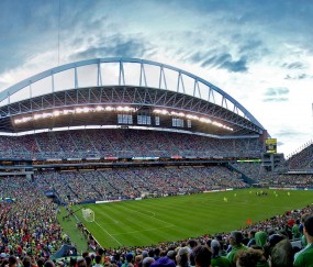 开云下载-东决关键战之夜，锡安在焦点战证明自己