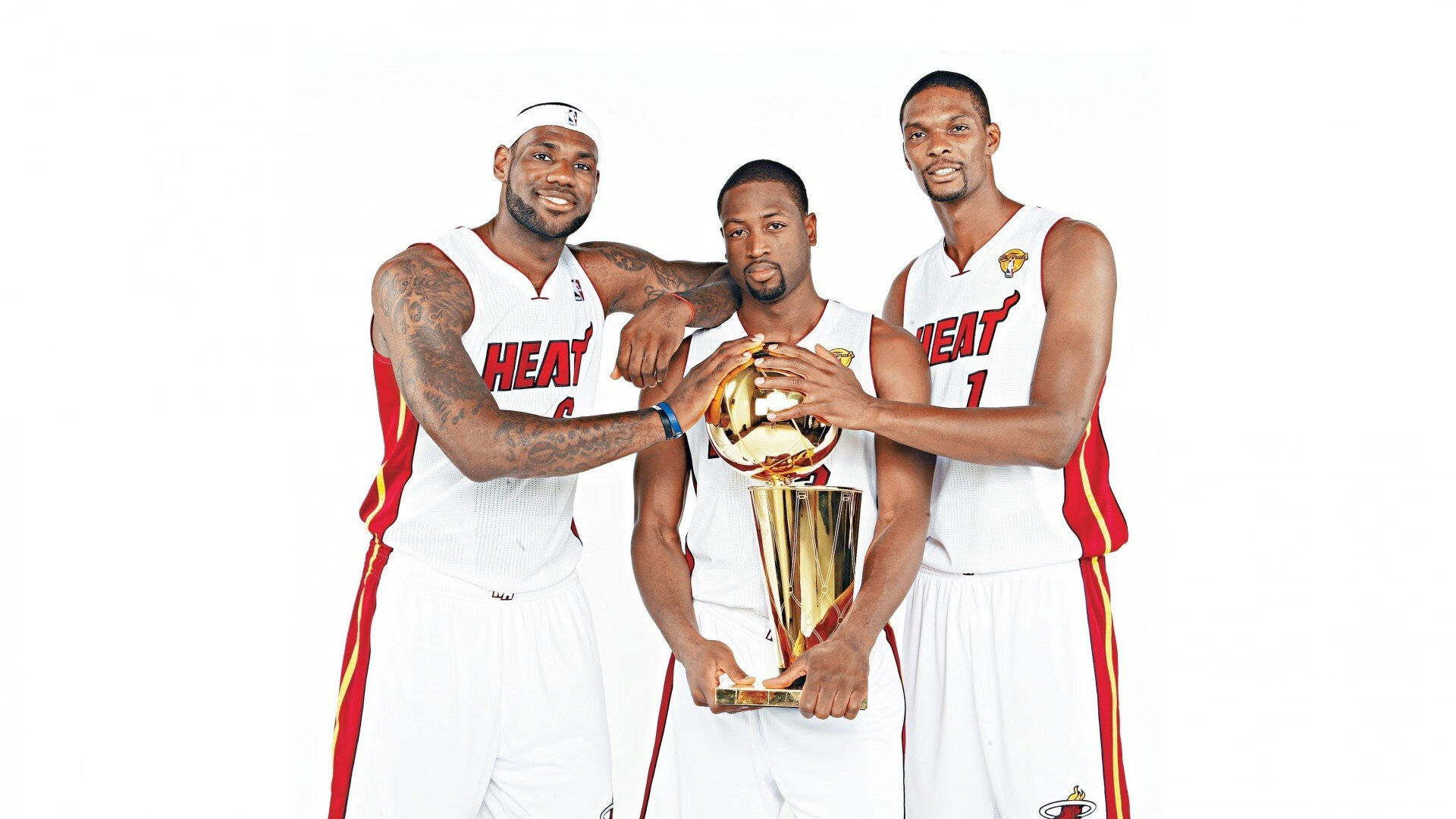 恩比德完成自我救赎，活塞横扫76人，当失败成为胜利的序章